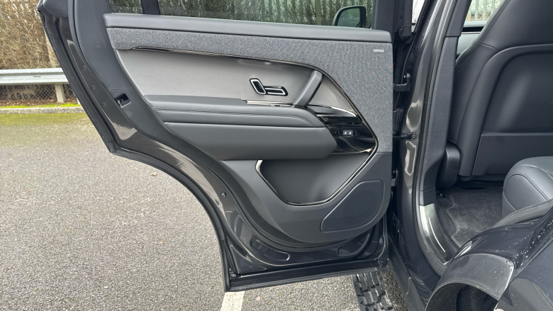 Land Rover Range Rover Sport 3.0 D250 Edition 5dr Auto Diesel Estate